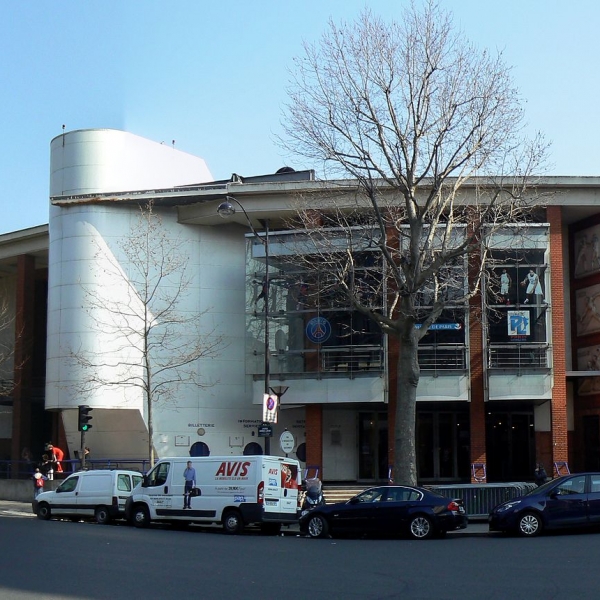 Stade Pierre-de-Coubertin