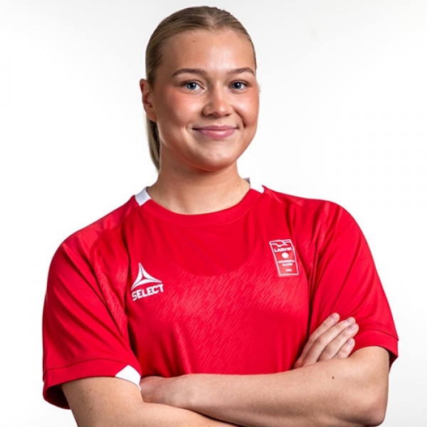 Charlotte Koffeld Iversen