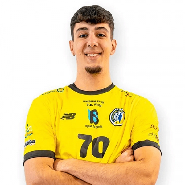 Luis  Gavilanes