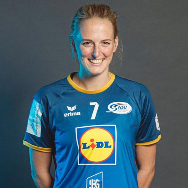 Lynn Knippenborg